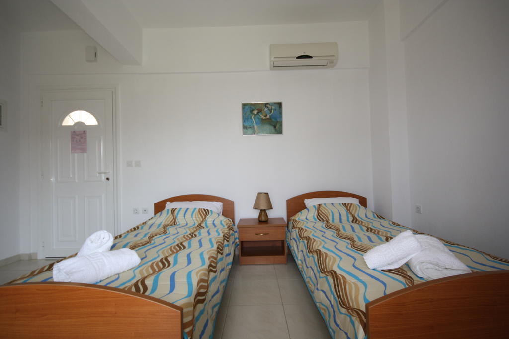 Pavloudis Apartments Psakoudia Zimmer foto